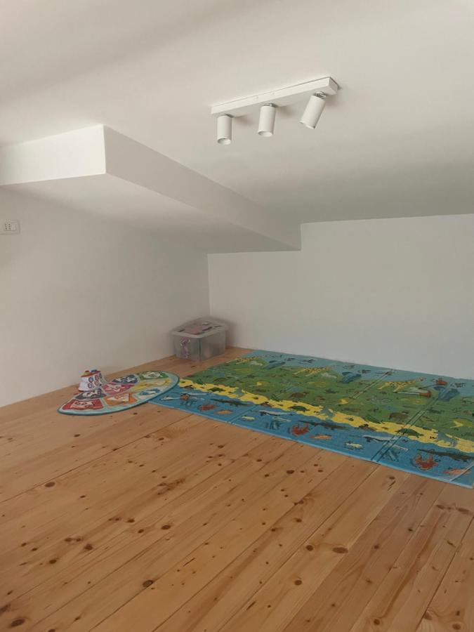 Gallery Apartment In Skrbčići Eksteriør bilde